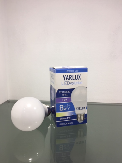 LED STANDARD OPAL 8W E27 6400K yarlux
